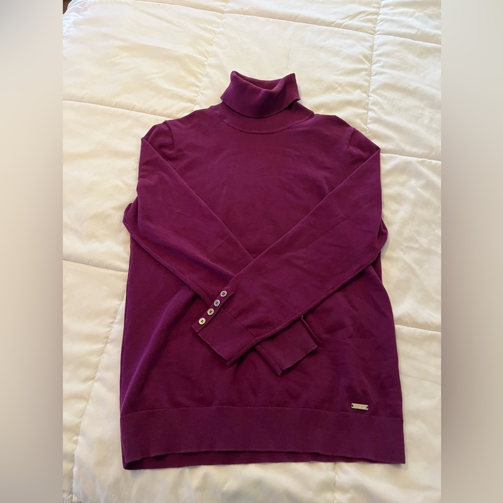 Women’s Tommy Hilfiger turtleneck sweater
